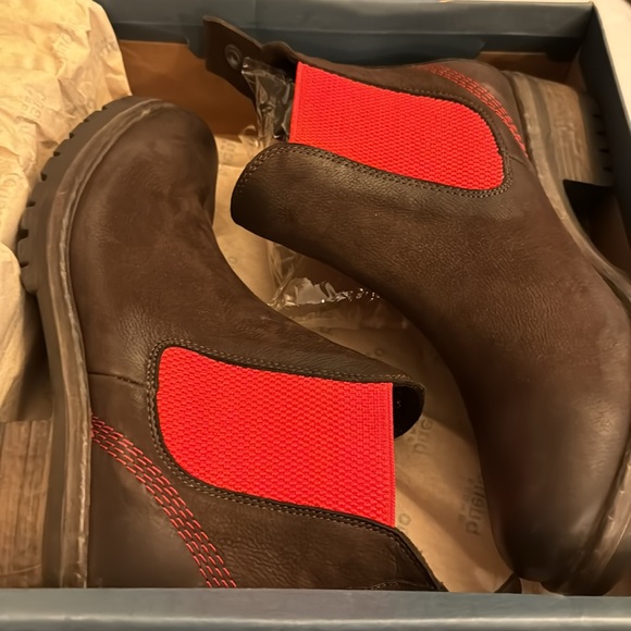 Bueno Florida brown/red boots
